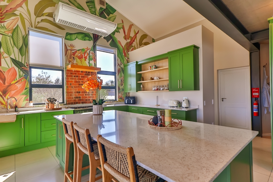 4 Bedroom Property for Sale in The Coves North West